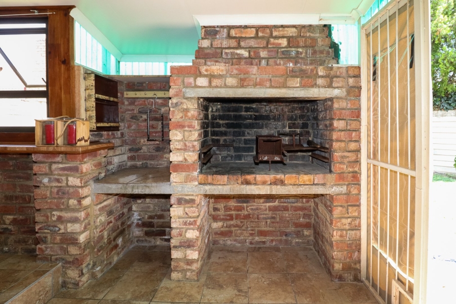 2 Bedroom Property for Sale in La Hoff North West